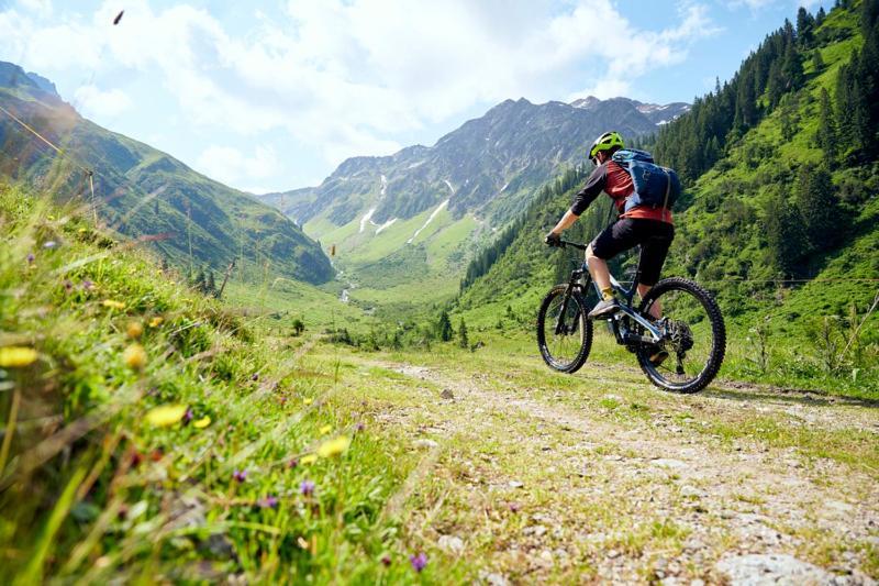 Ferienwohnung Gästehaus zum Bären Wald am Arlberg Exterior foto