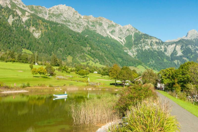 Ferienwohnung Gästehaus zum Bären Wald am Arlberg Exterior foto