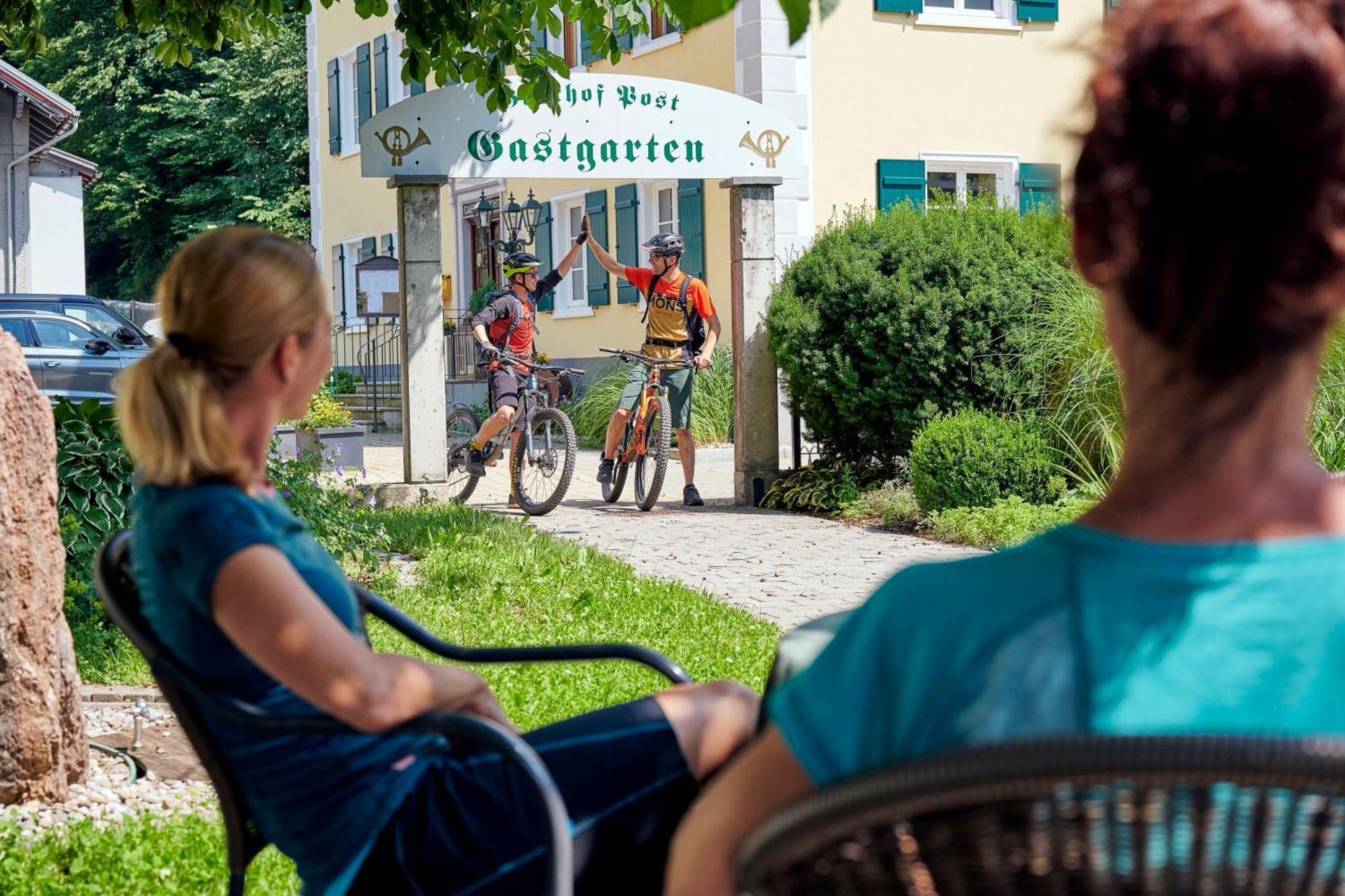 Ferienwohnung Gästehaus zum Bären Wald am Arlberg Exterior foto